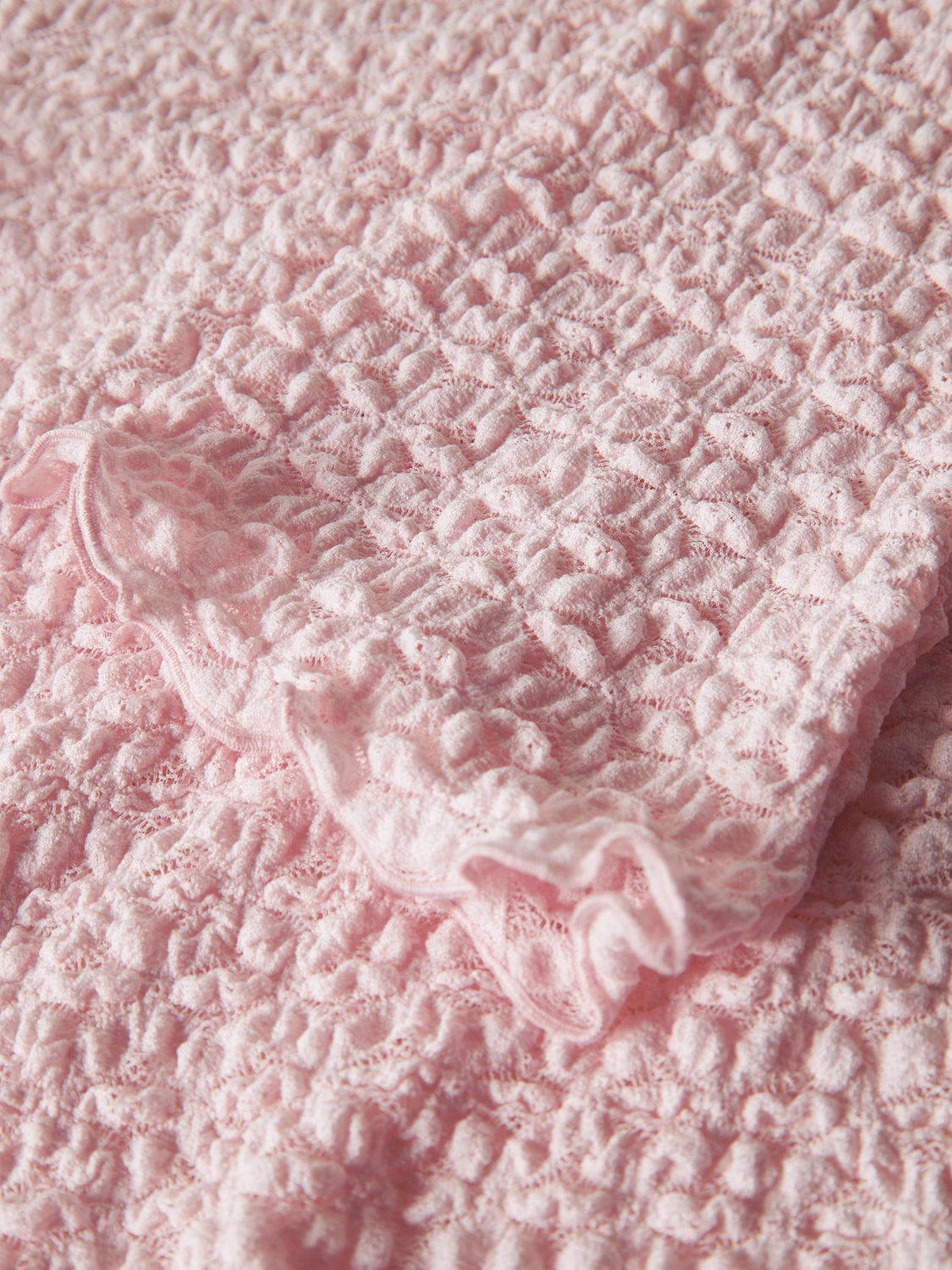 model_shot-front_full